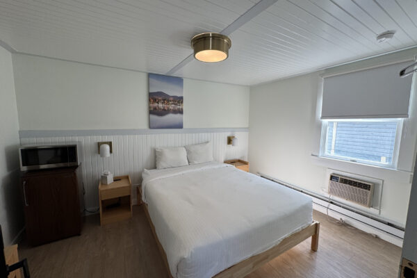 Copy of Single Queen Room